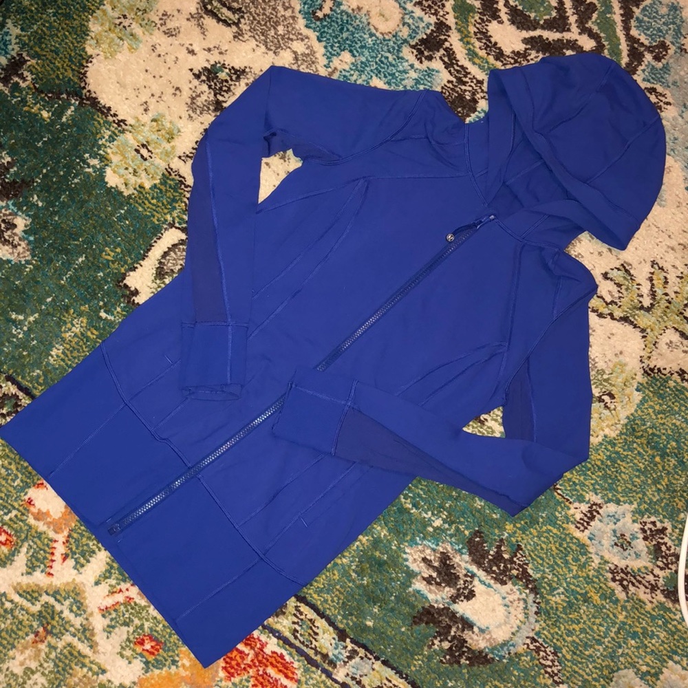 Sz 8 blue lululemon in stride jacket